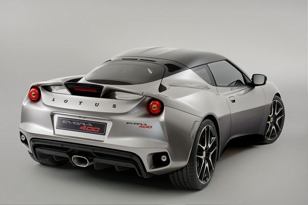 La nouvelle Lotus Evora 400 se dévoile