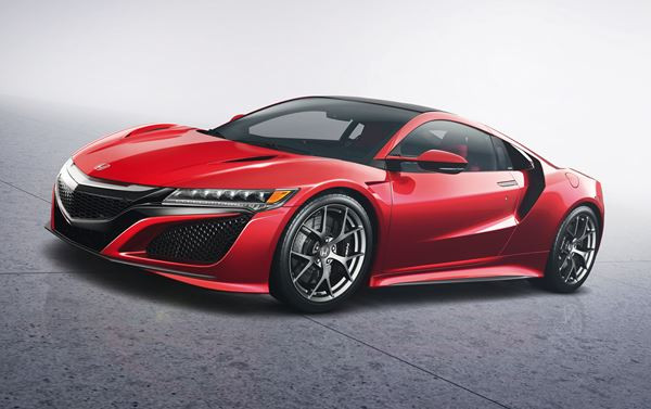 La supercar Honda NSX fait ses débuts sur la scène européenne