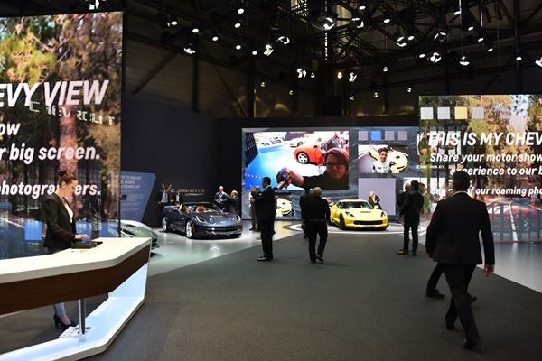 Dans les allées du 85ème salon international de l'automobile de Genève