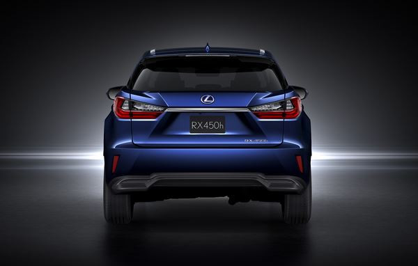 Le Lexus RX de quatrième génération adopte un style audacieux