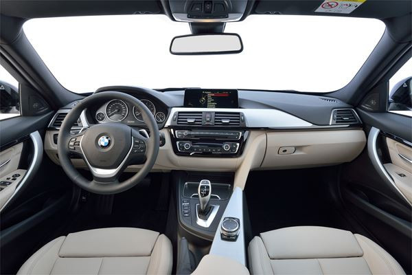 La BMW Série 3 s'offre un léger restylage