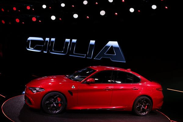 L’Alfa Romeo Giulia exprime les caractéristiques essentielles du style italien