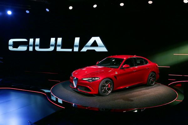 L’Alfa Romeo Giulia exprime les caractéristiques essentielles du style italien