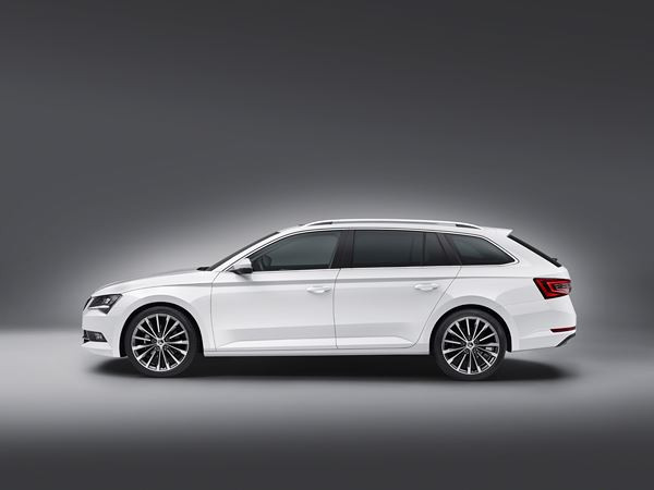 La nouvelle Skoda Superb Combi offre un vaste espace intérieur