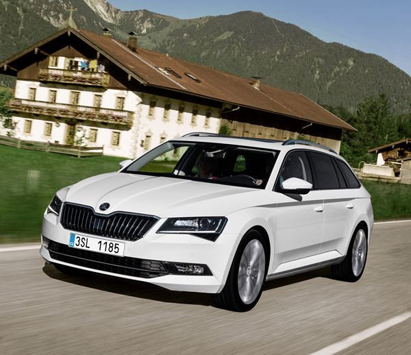 La nouvelle Skoda Superb Combi offre un vaste espace intérieur