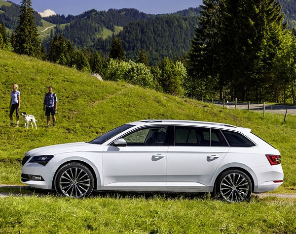 La nouvelle Skoda Superb Combi offre un vaste espace intérieur