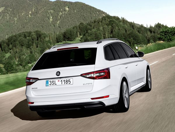 La nouvelle Skoda Superb Combi offre un vaste espace intérieur