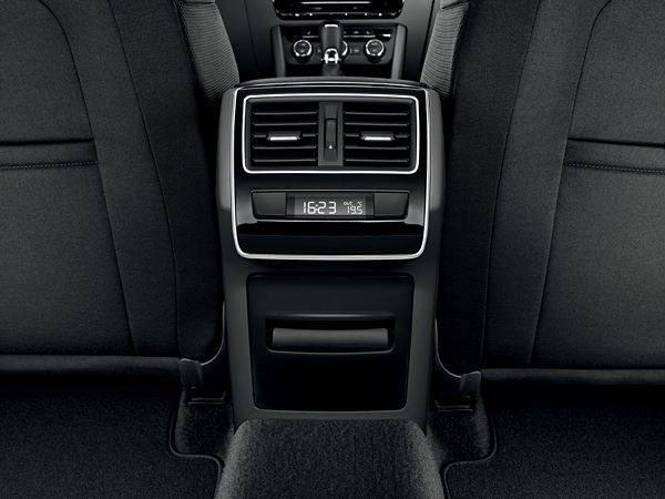 La nouvelle Skoda Superb Combi offre un vaste espace intérieur