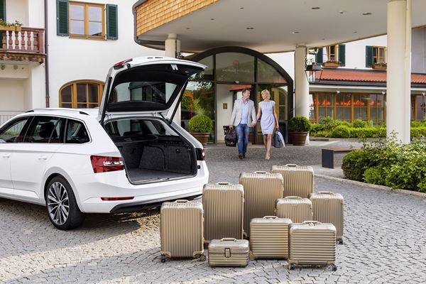 La nouvelle Skoda Superb Combi offre un vaste espace intérieur