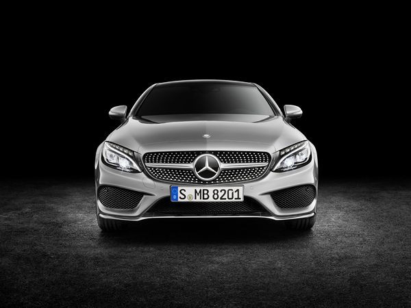 La Mercedes Classe C Coupé allie agilité sportive et luxe contemporain
