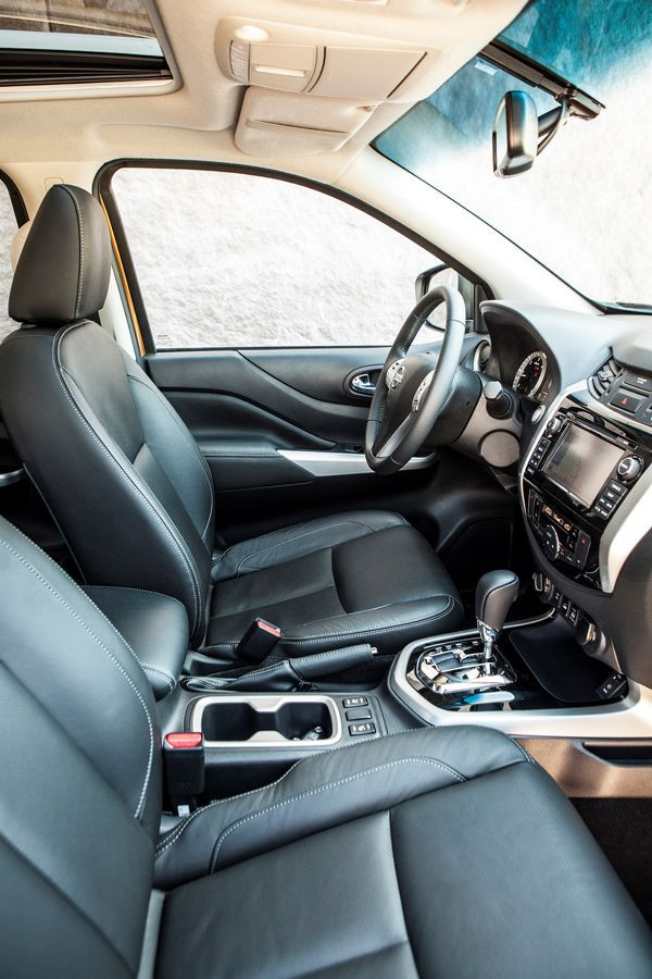 Le nouveau pick-up Nissan Navara repose sur un châssis solide