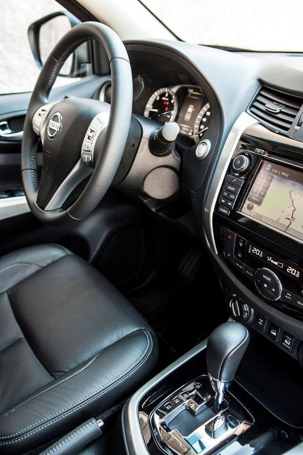 Le nouveau pick-up Nissan Navara repose sur un châssis solide