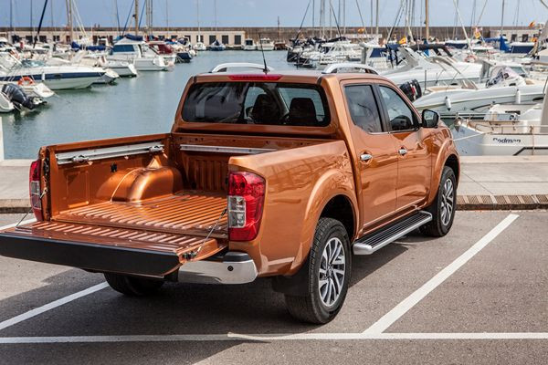 Le nouveau pick-up Nissan Navara repose sur un châssis solide