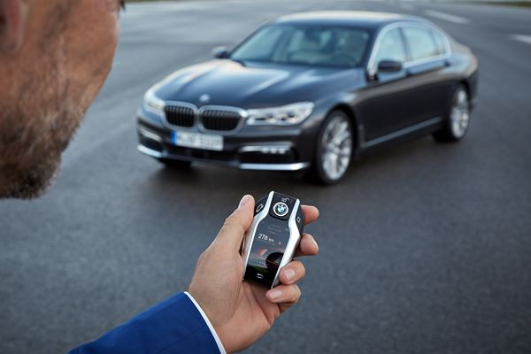 La nouvelle BMW Série 7 se distingue par des innovations techniques