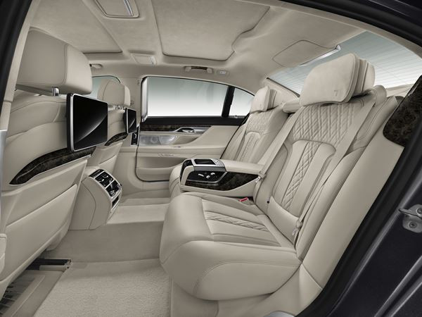La nouvelle BMW Série 7 se distingue par des innovations techniques