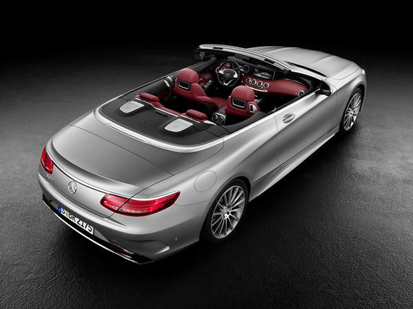 La Mercedes-Benz Classe S Cabriolet se démarque par un design distingué