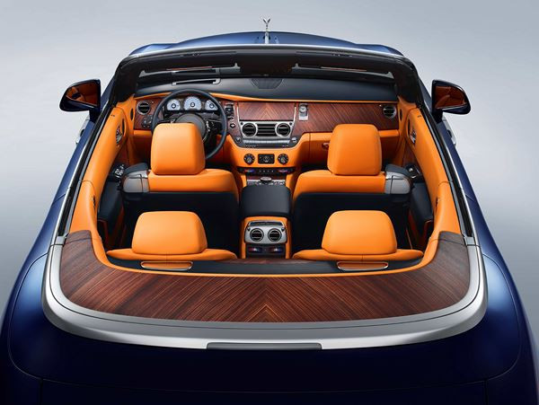 Rolls-Royce Dawn: une voiture de luxe à toit ouvert sans concession