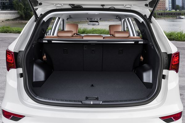 Le Hyundai Santa Fe embarque de nouvelles technologies de sécurité active