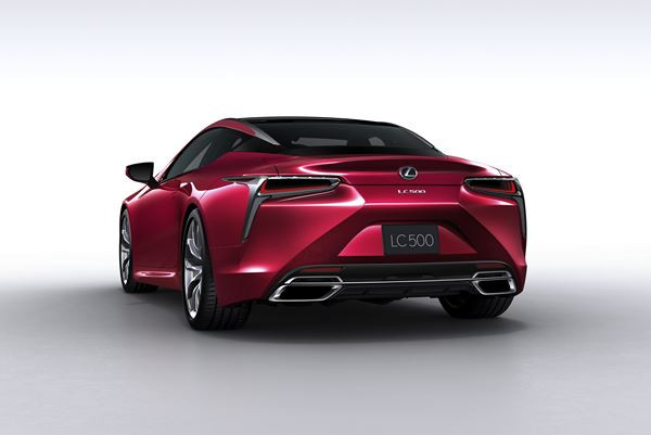 Le luxueux coupé Lexus LC  affiche un style spectaculaire