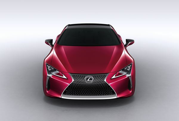 Le luxueux coupé Lexus LC  affiche un style spectaculaire