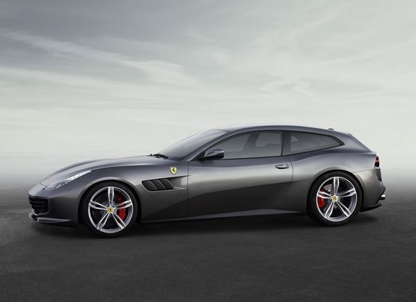 La Ferrari GTC4Lusso intègre le système de direction des roues arrière