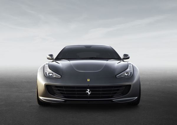 La Ferrari GTC4Lusso intègre le système de direction des roues arrière