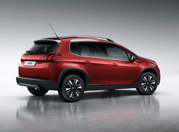 La Peugeot 2008 restylée s’habille d’un design affirmé de SUV