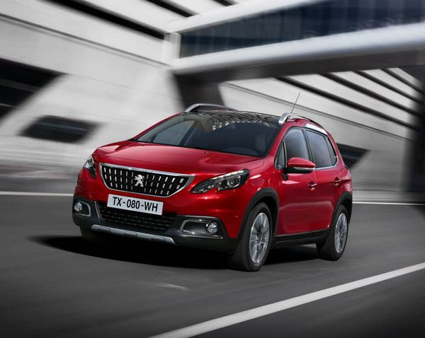 La Peugeot 2008 restylée s’habille d’un design affirmé de SUV