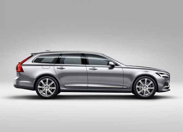 Le break Volvo V90 franchit un cap en terme d’esthétique