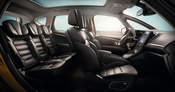 Le nouveau Renault Scenic cherche à réinterprèter le monospace compact