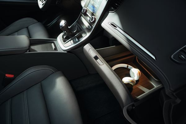 Le nouveau Renault Scenic cherche à réinterprèter le monospace compact