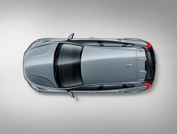 La Volvo V40 arbore une nouvelle face avant et des signes distinctifs