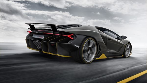 La super-sportive Lamborghini Centenario embarque un V12 de 770 ch