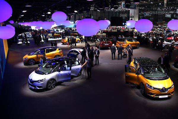 Dans les allées de la 86ème édition du salon de l'automobile de Genève