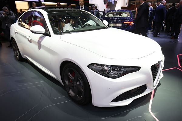 Dans les allées de la 86ème édition du salon de l'automobile de Genève