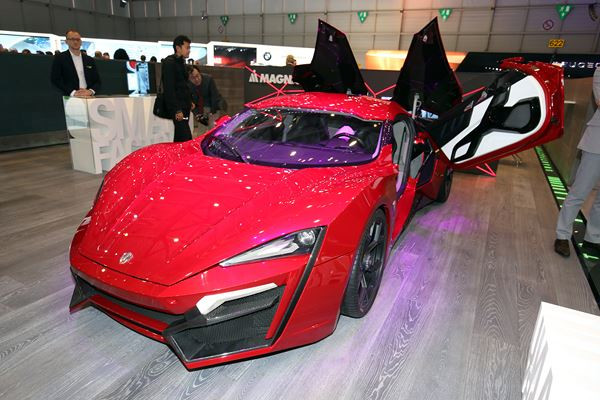 Dans les allées de la 86ème édition du salon de l'automobile de Genève