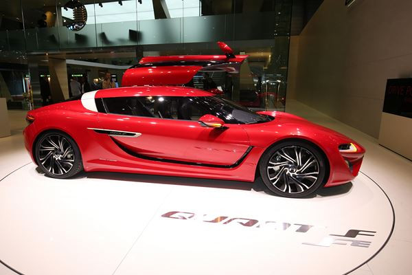 Dans les allées de la 86ème édition du salon de l'automobile de Genève