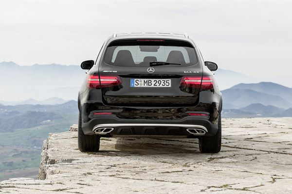 Le SUV Mercedes-AMG GLC 43 4Matic embarque un V6 biturbo 3.0 litres de 367 ch