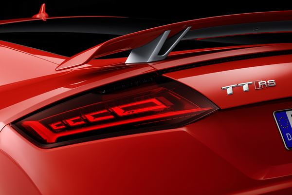 L'Audi TT RS Coupé reçoit un moteur cinq cylindres en aluminium de 400 ch