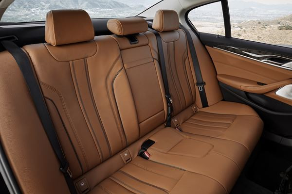 La nouvelle BMW Série 5 fait le plein de systèmes d’aide à la conduite