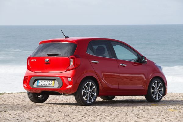 La troisième génération de la mini-citadine Kia Picanto affiche un caractère plus affirmé