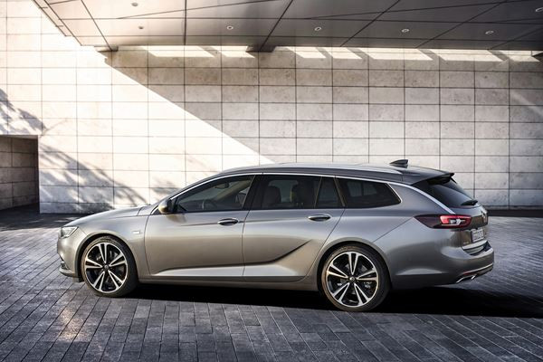 L'Opel Insignia Sports Tourer gagne en dynamisme