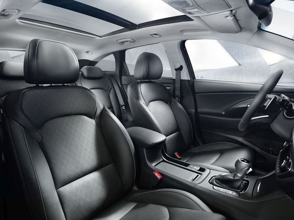 La déclinaison break de la Hyundai i30 s'offre une ligne de toit fuselée