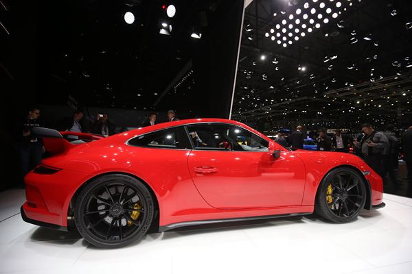 Dans les allées de la 87ème édition du salon de l'automobile de Genève