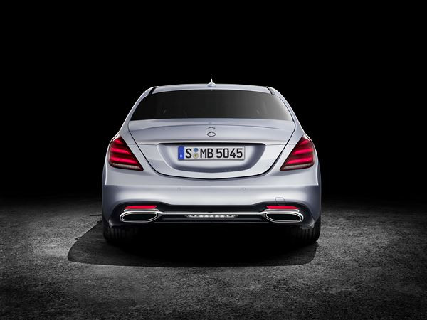 La Mercedes-Benz Classe S embarque de nouveaux équipements technologiques