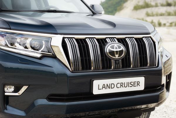 Le Toyota Land Cruiser s'offre un restylage