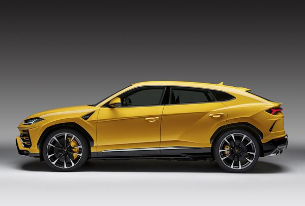 Le SUV Lamborghini Urus affiche des performances de supersportive