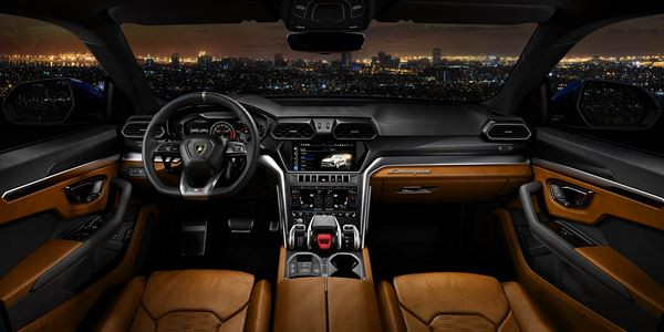 Le SUV Lamborghini Urus affiche des performances de supersportive