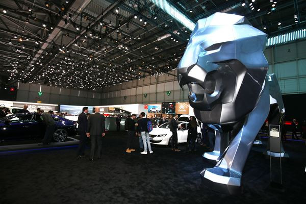 Dans les allées de la 88ème édition du salon de l'automobile de Genève