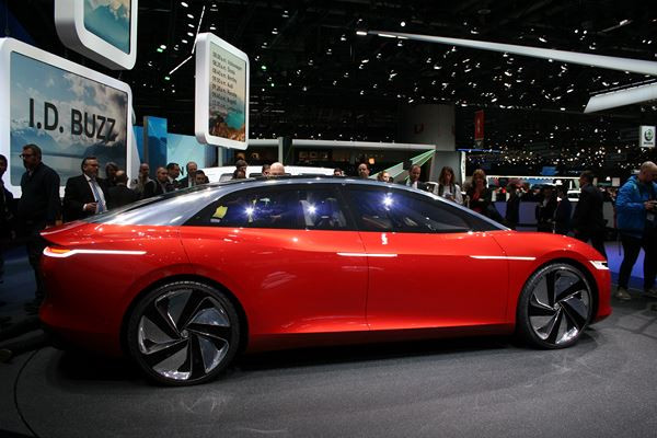 Dans les allées de la 88ème édition du salon de l'automobile de Genève